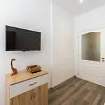 E-home Апартамент