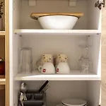 E-home * 瓦爾納