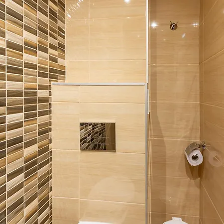 E-home Apartman *