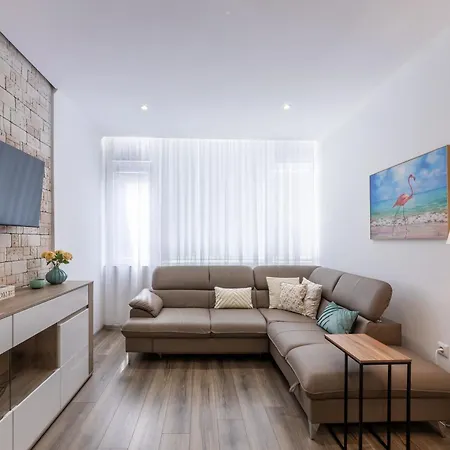 Lägenhet E-home Varna